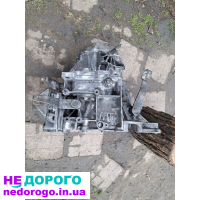 Коробка пежо 405 605 в доброму стані