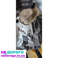 Коробка Пежо 405.