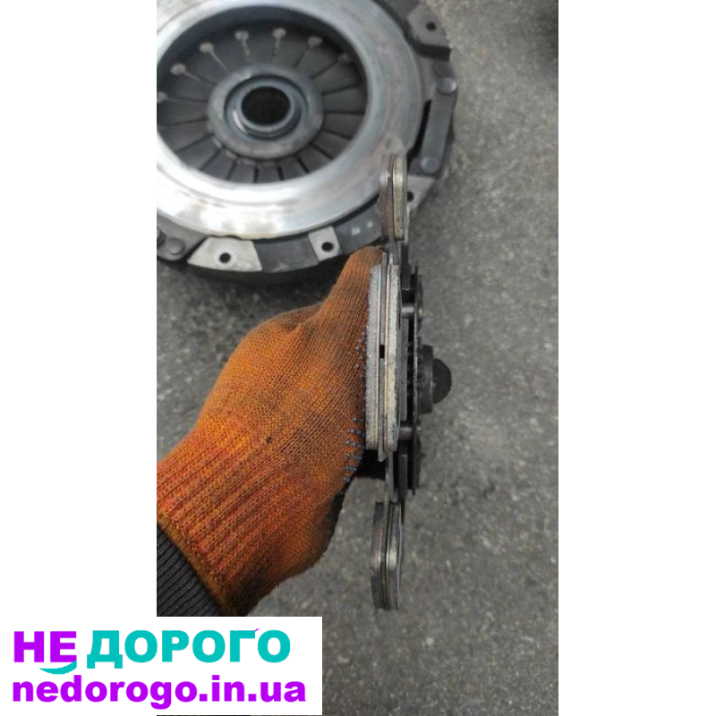 Коробка R154 з керамічним щепленням, корзиною з Toyota Supra MK3