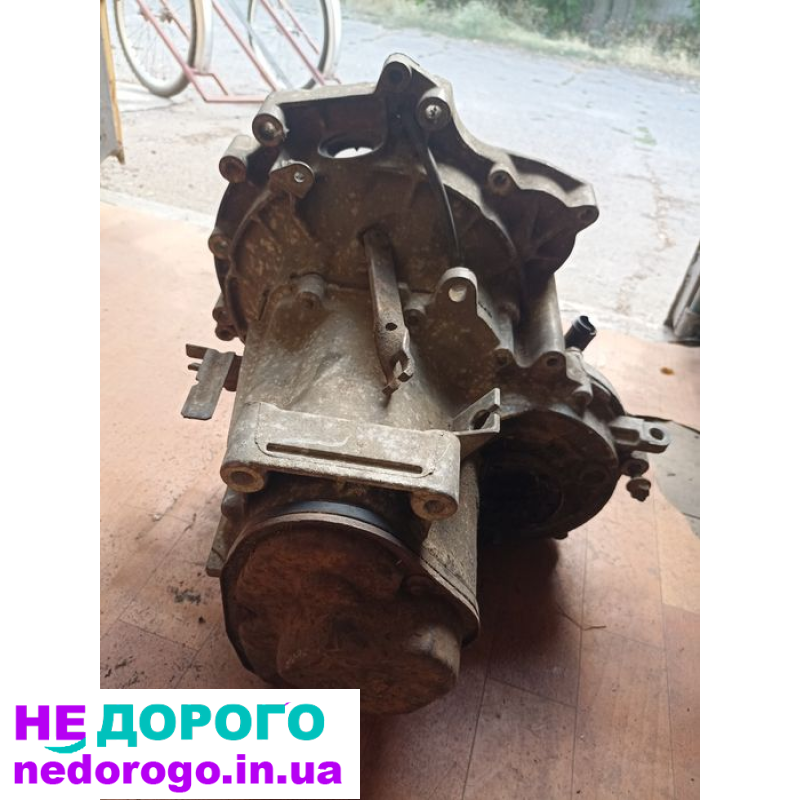 КПП 1.3 бензин Volkswagen Golf 2,Jetta