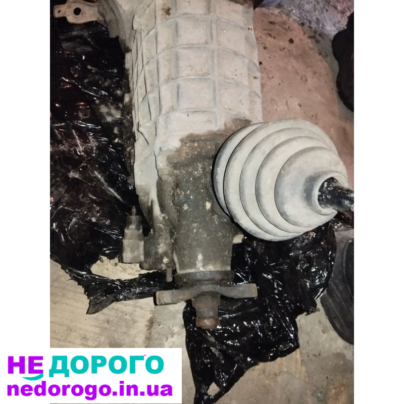 КПП 4 ступка, в робочому стані: агрегат ZF, S5-42, 2000 р., 4.2 л, дизель.