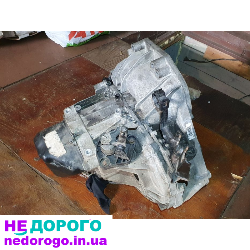 КПП 5ст.мех. Nissan Note E11 2005,-13 1.4 та Micra K12 2003,-10 1.2-1.4.