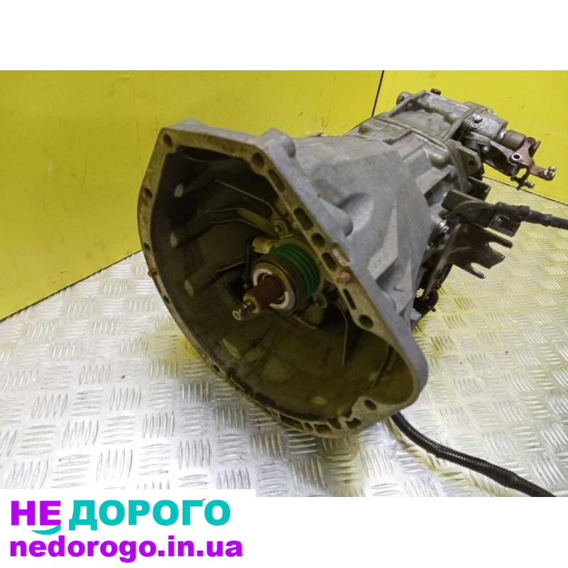 КПП 5ст Mersedes Sprinter W903 2005 2.2л дизель.