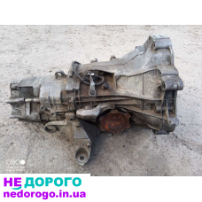 КПП Audi C4 5-ступенева, механічна, 1994 р., 2.0 л, бензин.