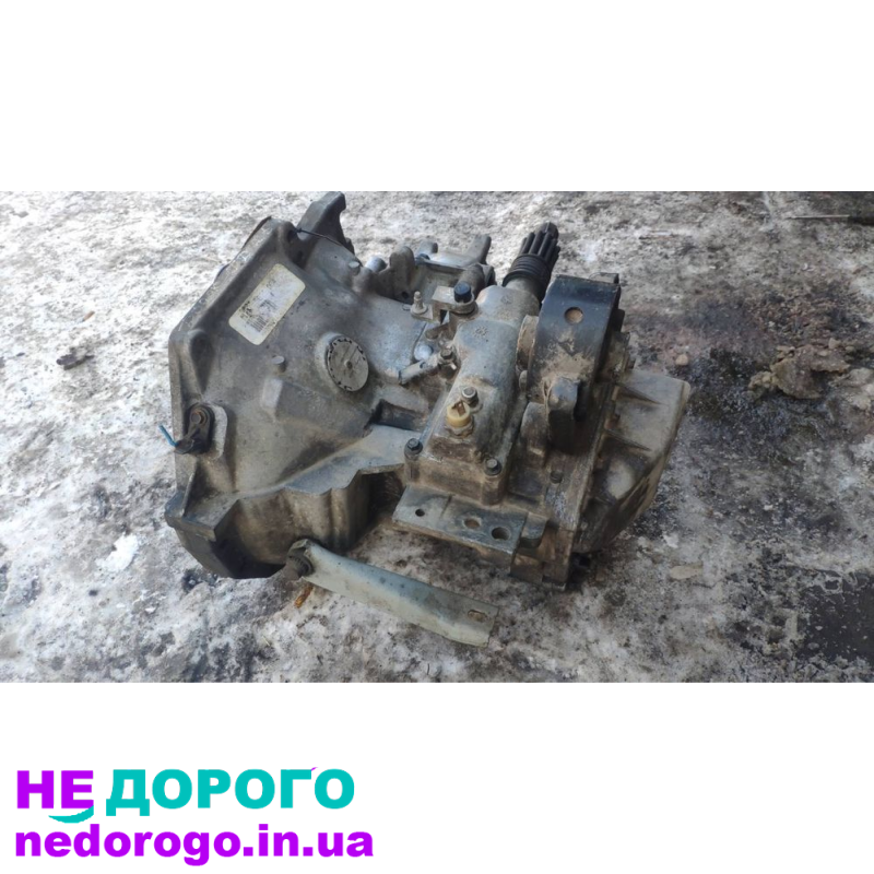 КПП Chrysler Voyager 2.5td 1996, 2.3 л дизель.