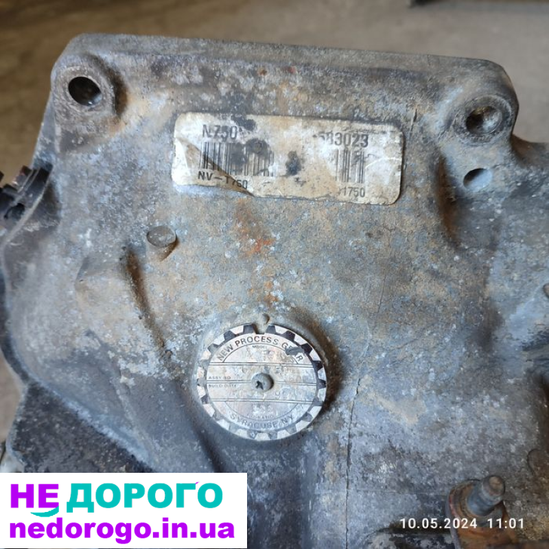КПП Chrysler Voyager, механіка, 2005 рік, 2.4 л, бензин.