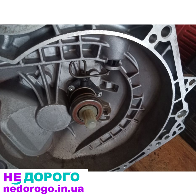 КПП F17C для Opel Astra H, J, Zafira 1.4-1.8 2004-2014 1.4-1.8 л бензин. номер деталі 55565177.