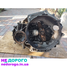 КПП для Volkswagen Caddy, 5-ступінчаста, 2015 рік, 1.6 л, дизель.