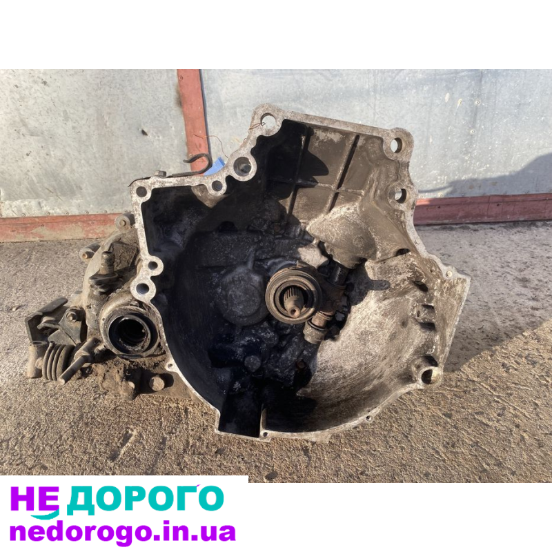 КПП Mazda 626 GC 2.0 бензин 1987р.