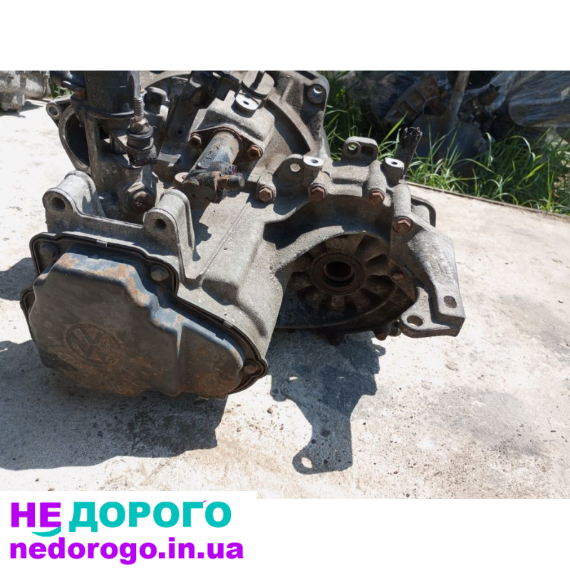 КПП Passat B3 B4 Golf 3 Vento 1.8-2.0 1991-1999 бензин