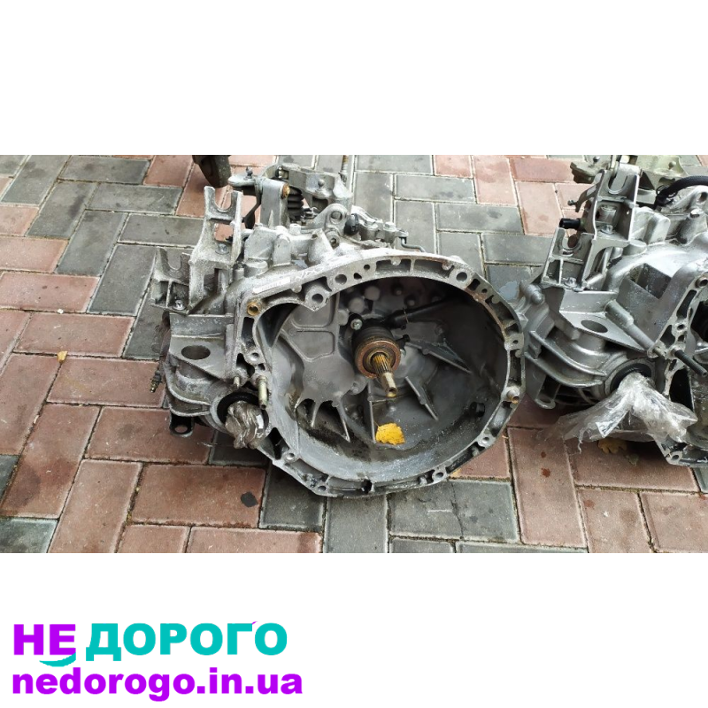 КПП коробка передач 1,9 dci Renault MEGANE 2 ND0 001