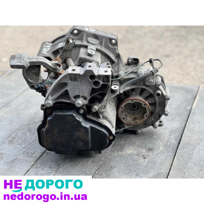 КПП коробка передач 1.9 TDI Caddy Touran Passat B6 Golf 5 Skoda A5