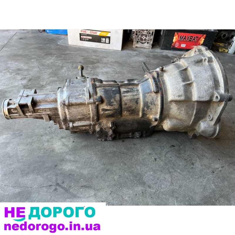 КПП коробка передач 5 ступ Volkswagen LT 28 2.4 D 008301103
