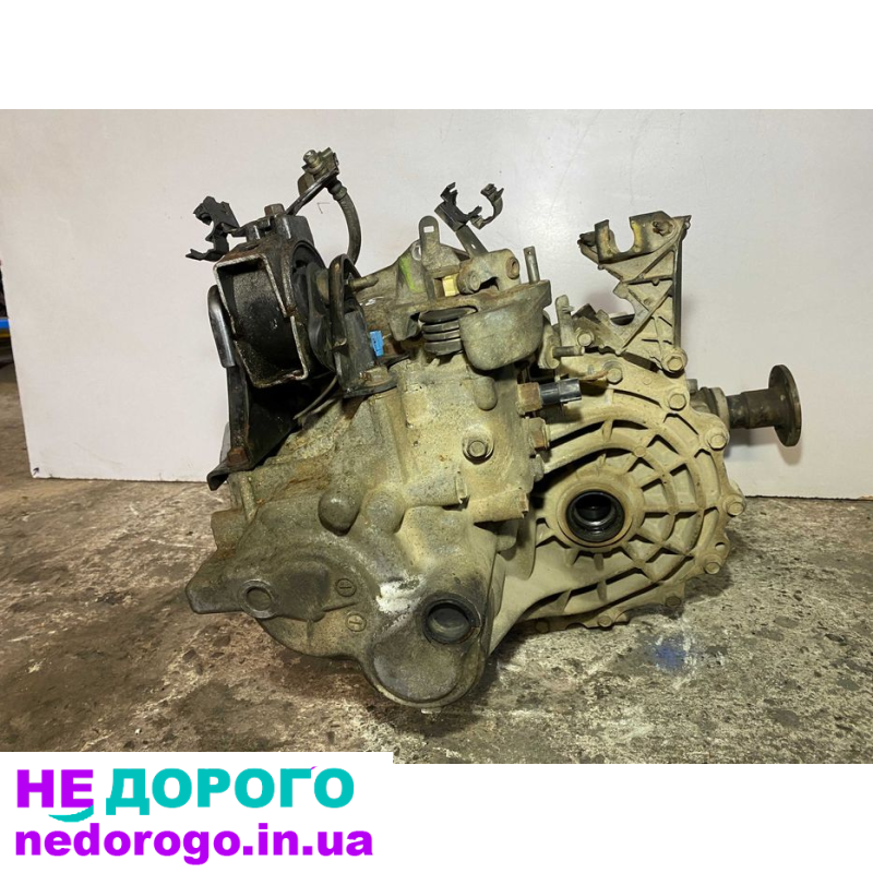 КПП Nissan X-Trail 2.2 DCI 4x4 Quattro, 2003 рік, дизель, 2.2 л.