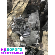 Коробка передач Volvo Ford 3M5R7F096YF 5-ступінчаста для 1.6 дизельного двигуна.