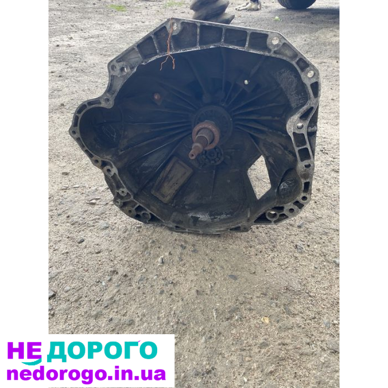 КПП механіка Ford Transit 2.5 дизель 1993-2000: Назва - КПП, модель - механіка, рік випуску - 1993-2000, об'єм двигуна - 2.5 дизель.