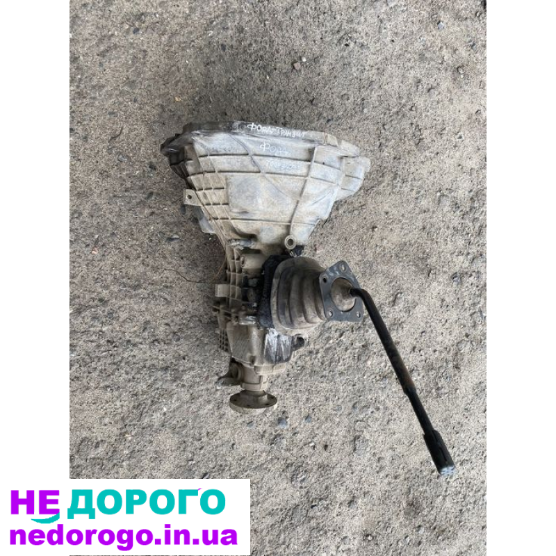 КПП механіка Ford Transit 2.5 дизель 1993-2000: Назва - КПП, модель - механіка, рік випуску - 1993-2000, об'єм двигуна - 2.5 дизель.