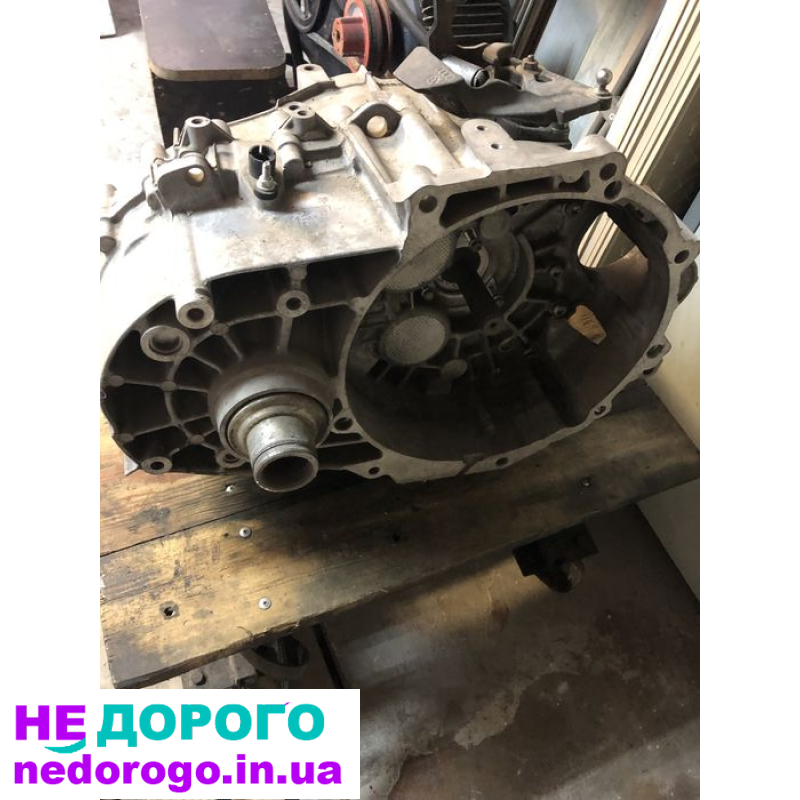 КПП механ. Volkswagen Sharan 2008 пробег 6 т. км пробит карьер