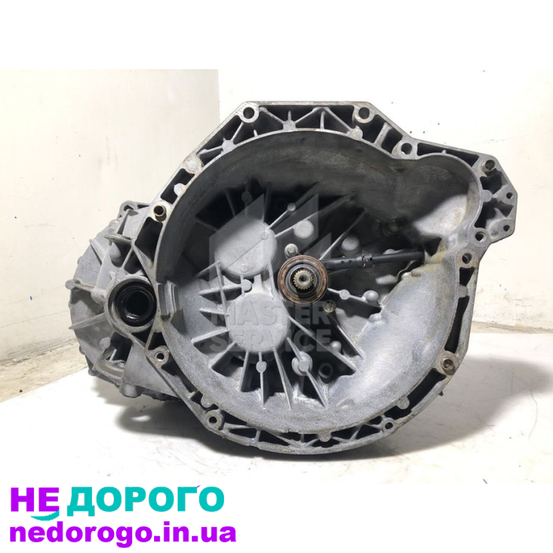 КПП для Рено Лагуна 2.2 та Еспейс 2.2, 6 ступенів, бензиновий двигун, випущено у 2002 році.
