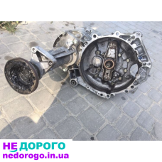 Кпп Т4 2.4 1.9 2.5 65кв 75кв.формуй Кпп Т4, рік випуску, об'єм двигуна, паливо.