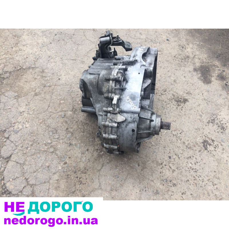 КПП T-5 2.5tdi 0A5301103D 1.9 - агрегат для Volkswagen Transporter, випущений у 2000 році, з об'ємом двигуна 2.5 л на дизельному паливі.