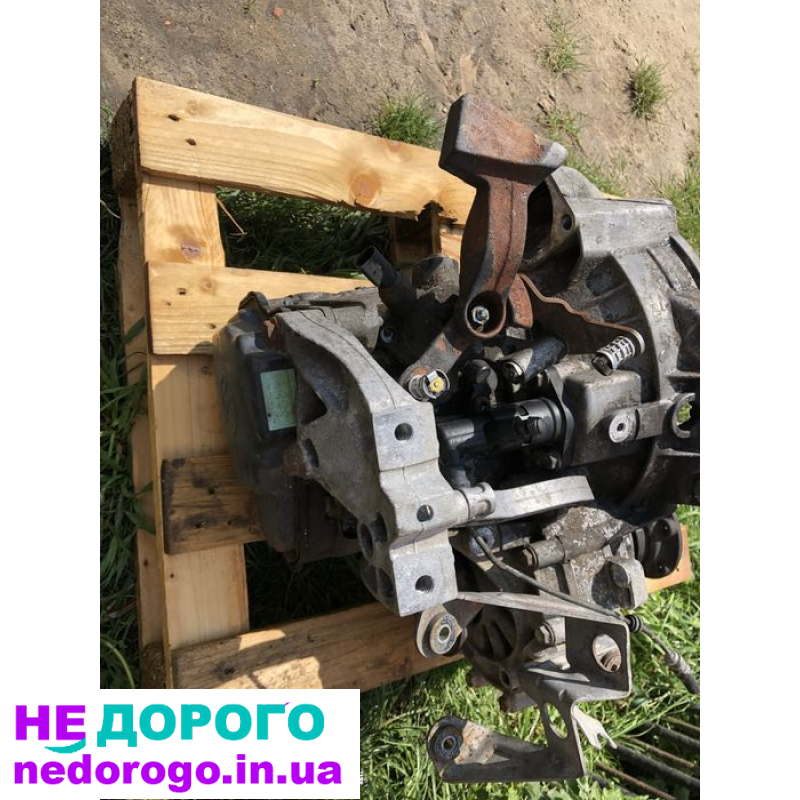 Кпп Volkswagen Caddy 1.9 TDI 2008 1.9 л дизель