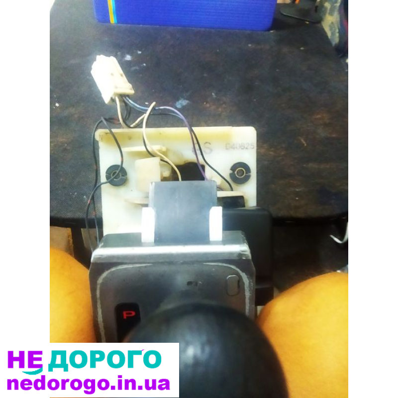 Куліса коробки автомат Subaru impreza 2.0