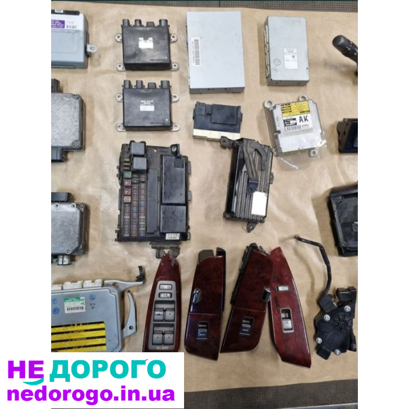 Блок управління Lexus LS460, 2019 рік, 4.6 л двигун бензин.