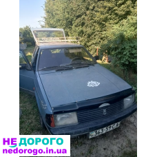 Двигун М2141, 1,7 л, 1997 р.в., бензин. На ходу. Домовимось про ціну.