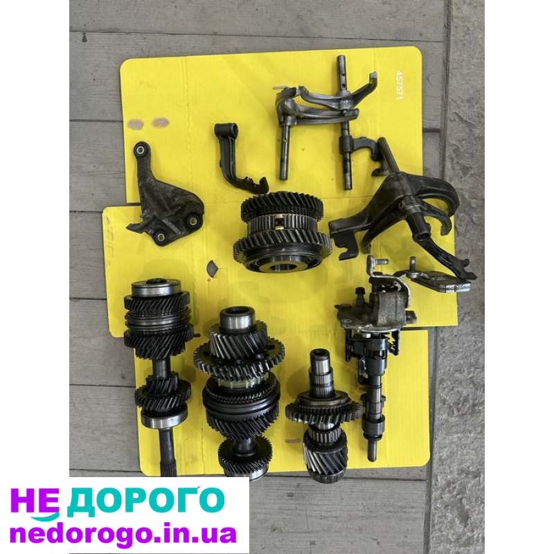 Двигун Mazda 2.2, КПП 5TH0106176, рік випуску 01/12D, об'єм 2.2 л, паливо дизель.