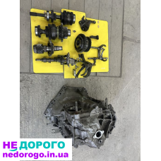 Двигун Mazda 2.2, КПП 5TH0106176, рік випуску 01/12D, об'єм 2.2 л, паливо дизель.