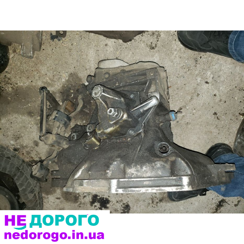 Механічна коробка передач F13 для автомобіля Opel Astra, 2005 рік, 1.6 літра, бензин.