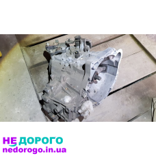 Механічна коробка передач для Hyundai Accent 2014 року з об'ємом двигуна 1.6 літра на бензині.