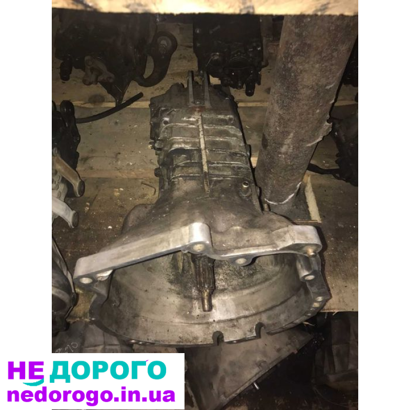 Механічна коробка передач МКПП BMW E30 M40 1.8i БМВ 240.0.0370.90