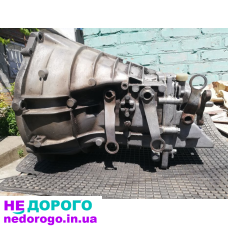 Механічна коробка передач Mercedes-Benz 123, чотирьохступінчаста, 1980 рік, 2.0 літра, бензин.