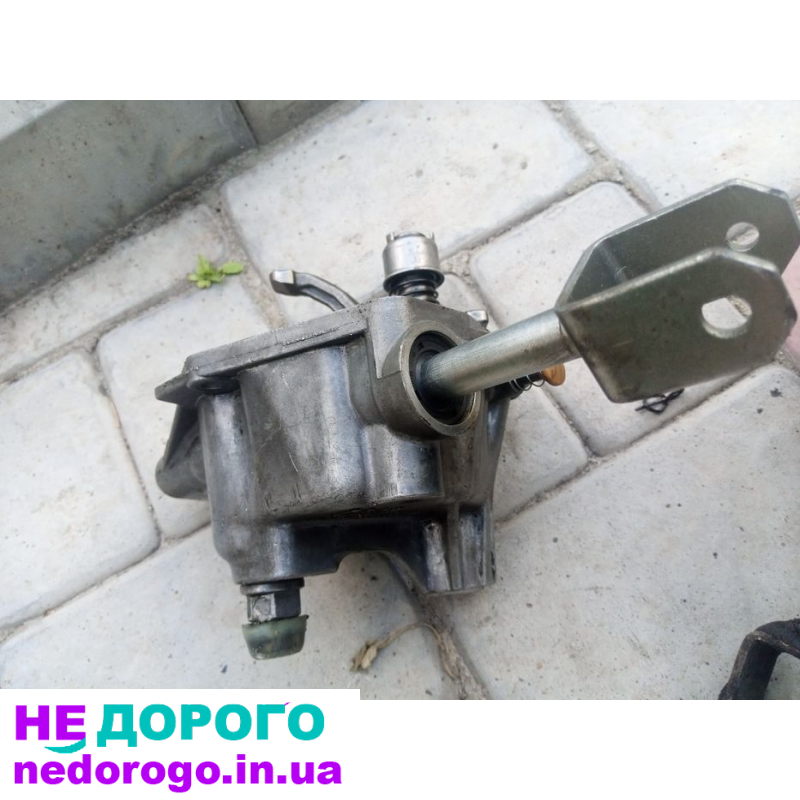 1. Коробка передач F16: механізм переключення передач, модель, 1998, 2.0 л, бензин.
2. Коробка передач F18: механізм переключення передач, модель, 2005, 1.8 л, дизель.
