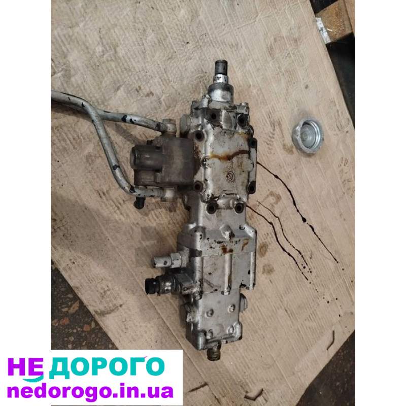 Механізм переключення КПП ZF 16S 151 для вантажівок, випущений у 2000 році, з об'ємом двигуна 11,9 літра, працює на дизельному паливі.
