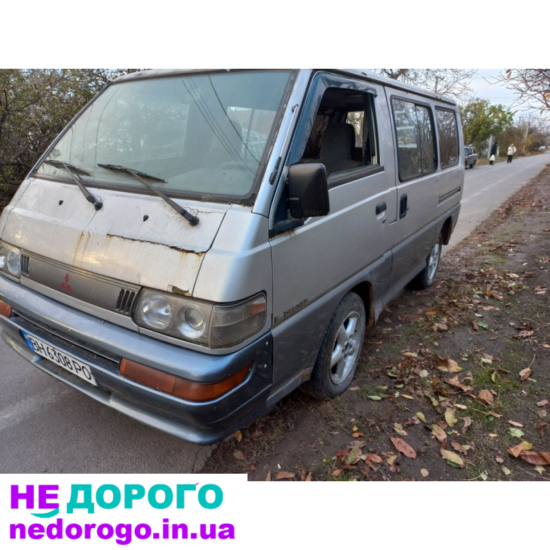 Мітсубісі Л300 2.5д мкпп, 1998 рік, об'єм двигуна 2.5 літра, дизель.