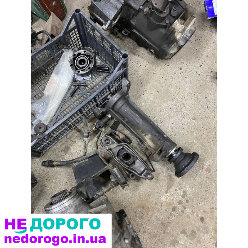 МКПП 4х4 Фольксваген т4 повний привід,корпус з планетаркою/ главною па