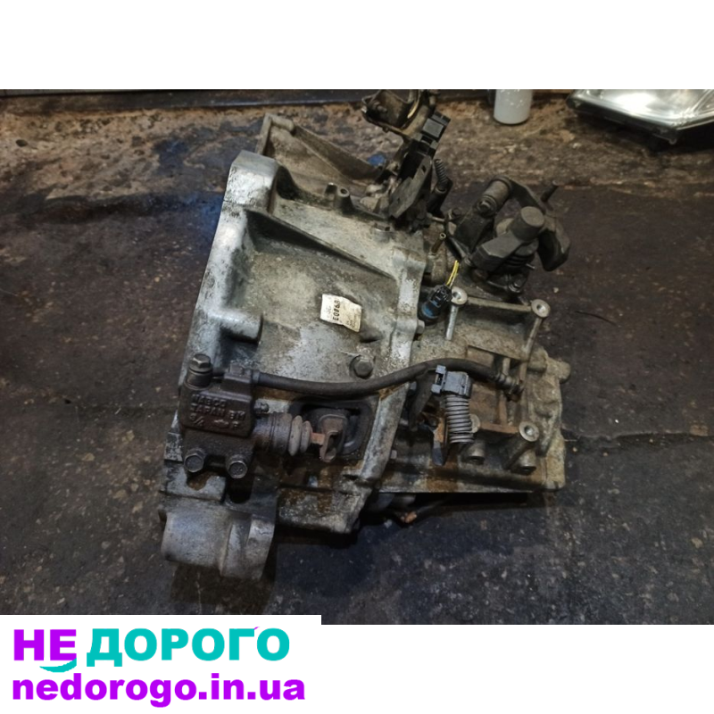 МКПП EQ068 Nissan X-Trail T30 2.2 dci 2003 2.2 л дизель.