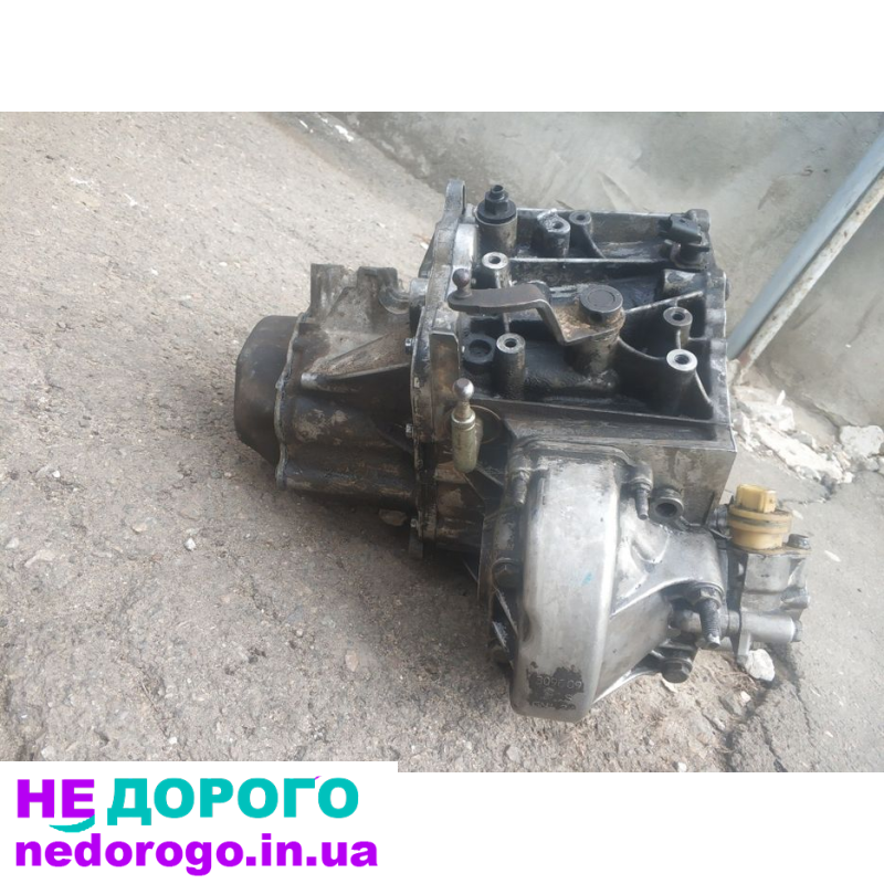 МКП Пежо 406