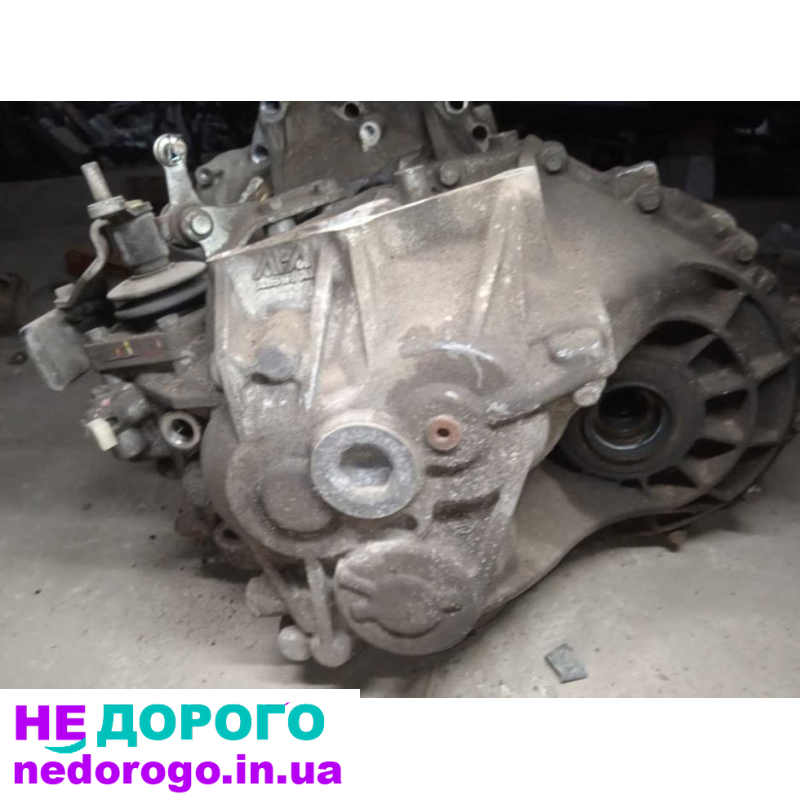 МКПП (коробка механика) Toyota Auris 2.2D 3030012B20. Разборка Toyota