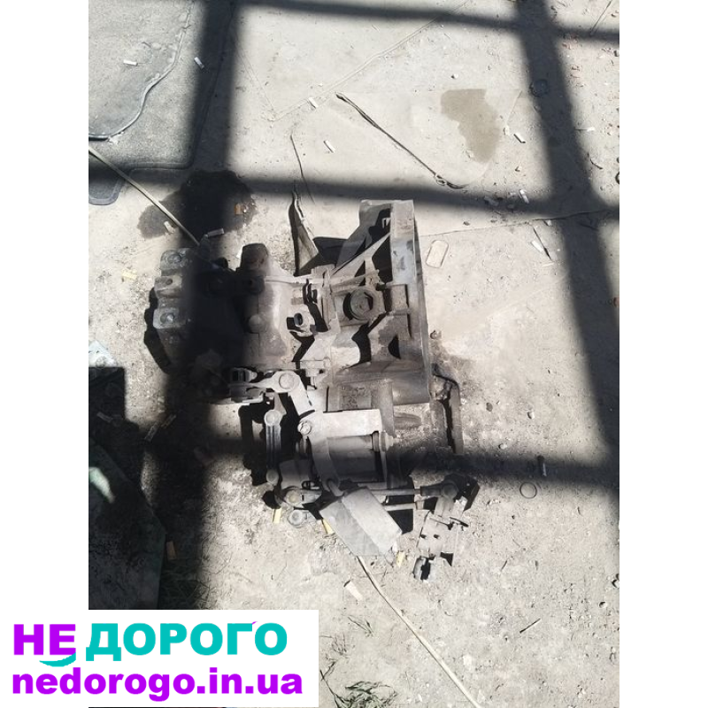 Мкпп коробка vw golf 4 skoda oktavia tour 1.6 8V 02K301107