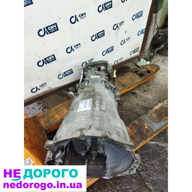 МКПП Crafter 2.5 спарка 711.660, 3 частини, рік випуску - 2013, об'єм двигуна - 2.5 л, паливо - дизель.