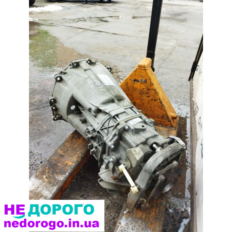 МКПП Crafter 2.5 спарка 711.660, 3 частини, рік випуску - 2013, об'єм двигуна - 2.5 л, паливо - дизель.