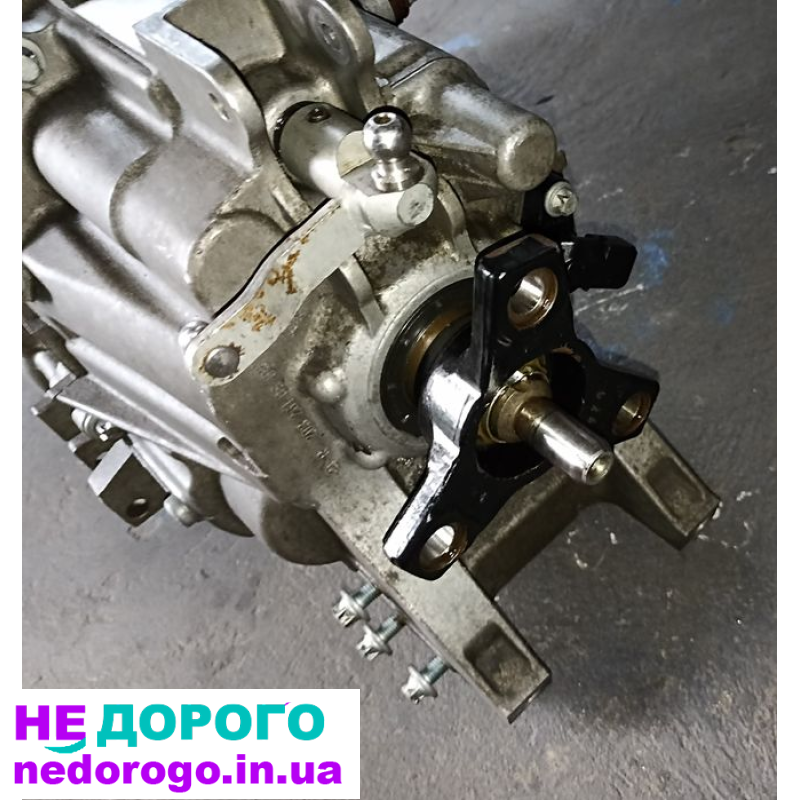 Механічна коробка передач 6-ст Mercedes C-class 2.0 16V kompressor 2008 2.0 л бензин.