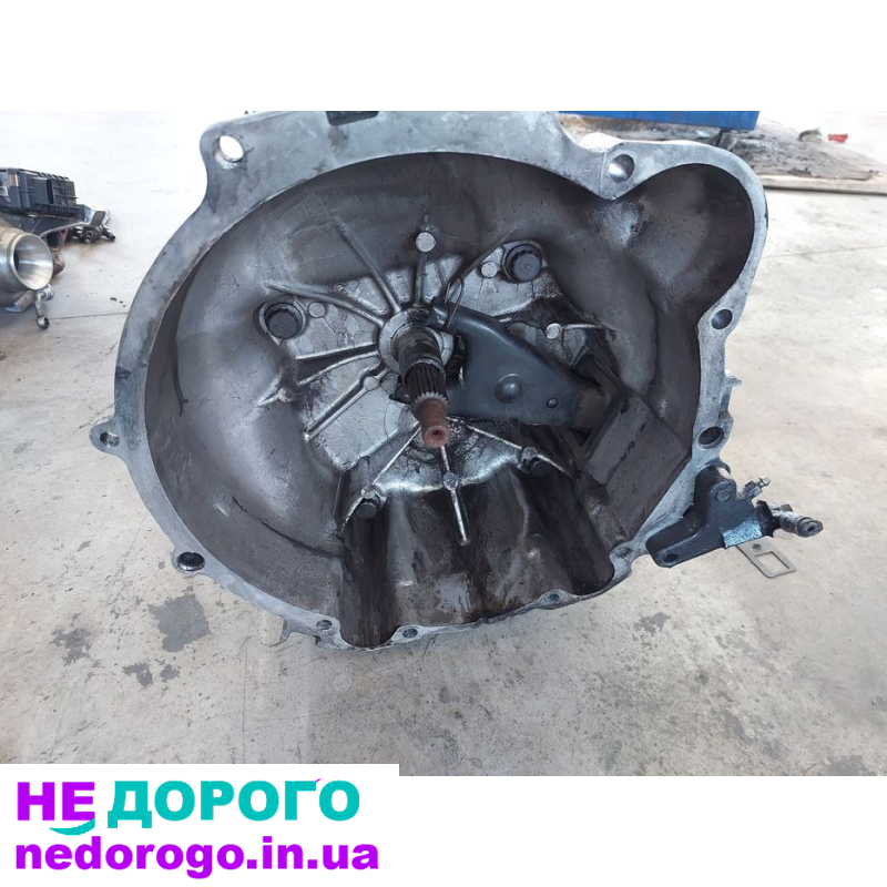 МКПП Mitsubishi Pajero 1 2.5 td: коробка передач, V5M21, 1991, 2.5 л дизель.
