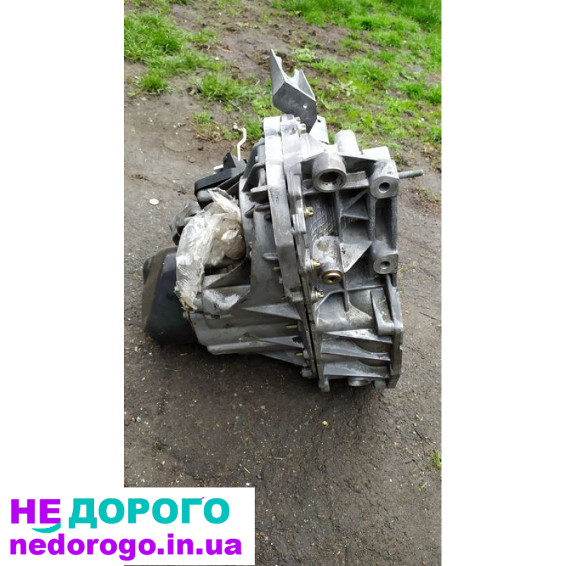 МКПП Рено Меган, 2015 рік, 1.6 л двигун бензин.