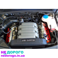 Двигун Audi AUK 3.2 бензин, 2003 рік, об'єм 3.2 л.