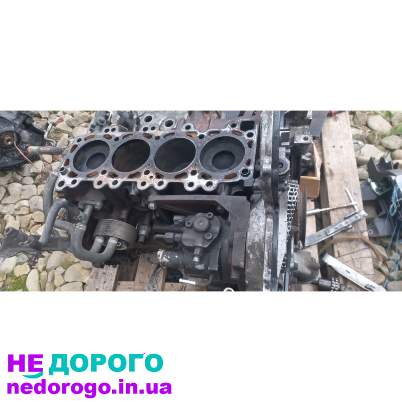 Моторний блок для Nissan X-Trail T30 2.2 TDDi, випущений в Україні. Об'єм двигуна - 2.2 літра, працює на дизельному паливі.